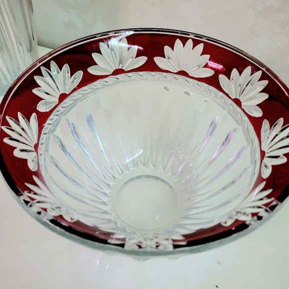 Vintage Large Mikasa Celebration Ruby Red Cut to Clear Crystal Corinth Fan Bowl - Picture 4 of 6